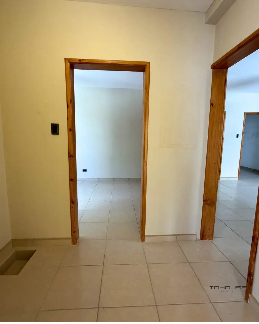 APARTAMENTO EN RENTA MUXBAL CON TERRAZA — Apartamento en Alquiler en Muxbal, Guatemala, Ciudad — foto 9 de 11