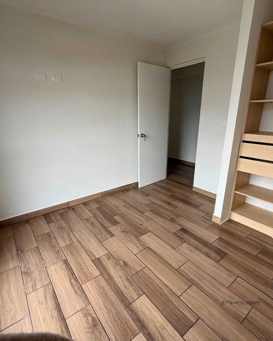 APARTAMENTO EN VENTA EN ZONA 16 CON BALCÓN EN NIVEL ALTO PARA ESTRENAR — Apartamento en Venta en Lares 16, Zona 16, Guatemala, Ciudad — foto 7 de 10