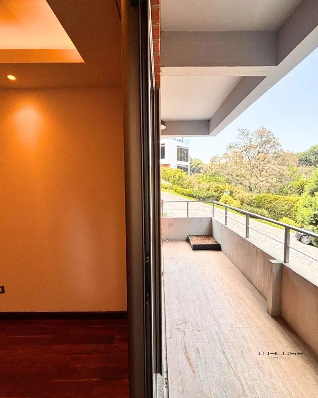 Apartamento en renta zona 10 Encinalito de Oakland primer nivel — Apartamento en Alquiler en Zona 10, Guatemala, Ciudad — foto 10 de 10