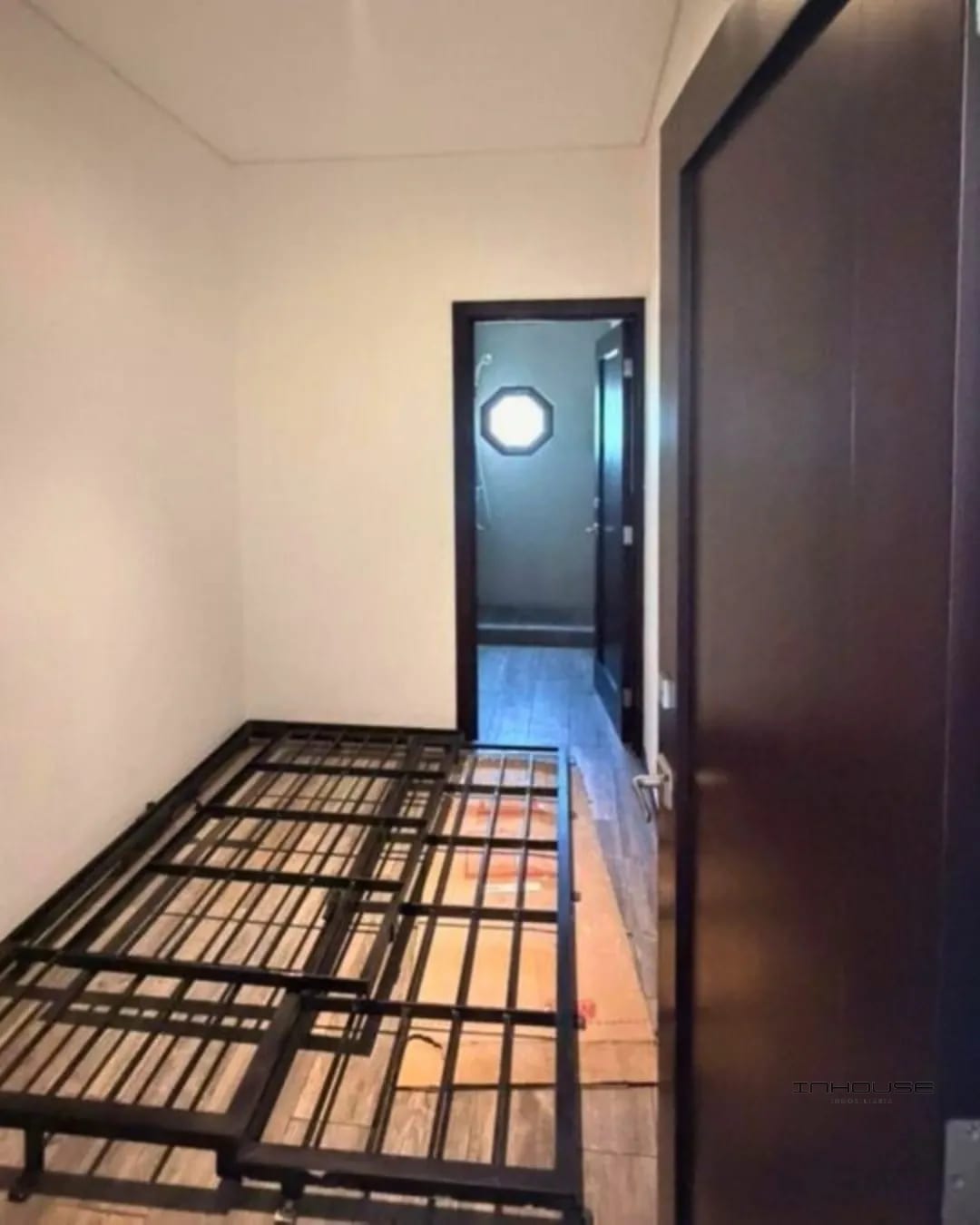 APARTAMENTO EN RENTA ZONA 16 LIRIOS — Apartamento en Alquiler en Lirios de Cayalá I, Zona 16, Guatemala, Ciudad — foto 5 de 7