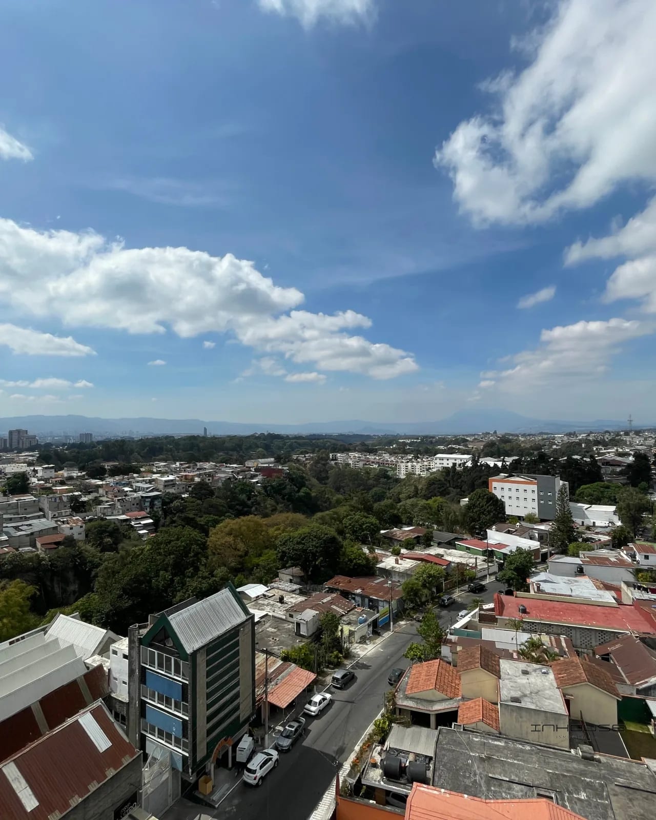 Apartamento en Renta Zona 2 de Mixco — Apartamento en Alquiler en Torre Zentia, Zona 2 Mixco, Guatemala, Ciudad — foto 7 de 15