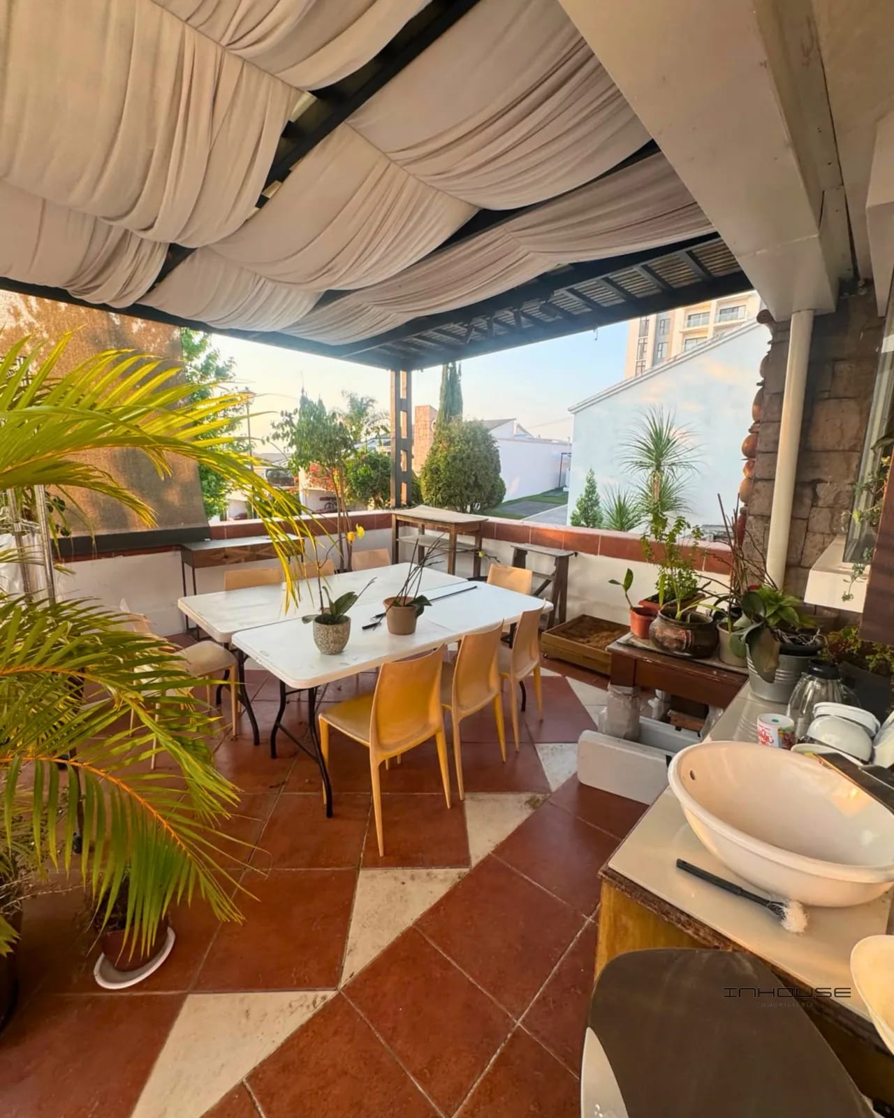 Casa en Renta Zona 16 VH4 — Apartamento en Alquiler en Vista Hermosa IV, Zona 16, Guatemala, Ciudad — foto 1 de 10