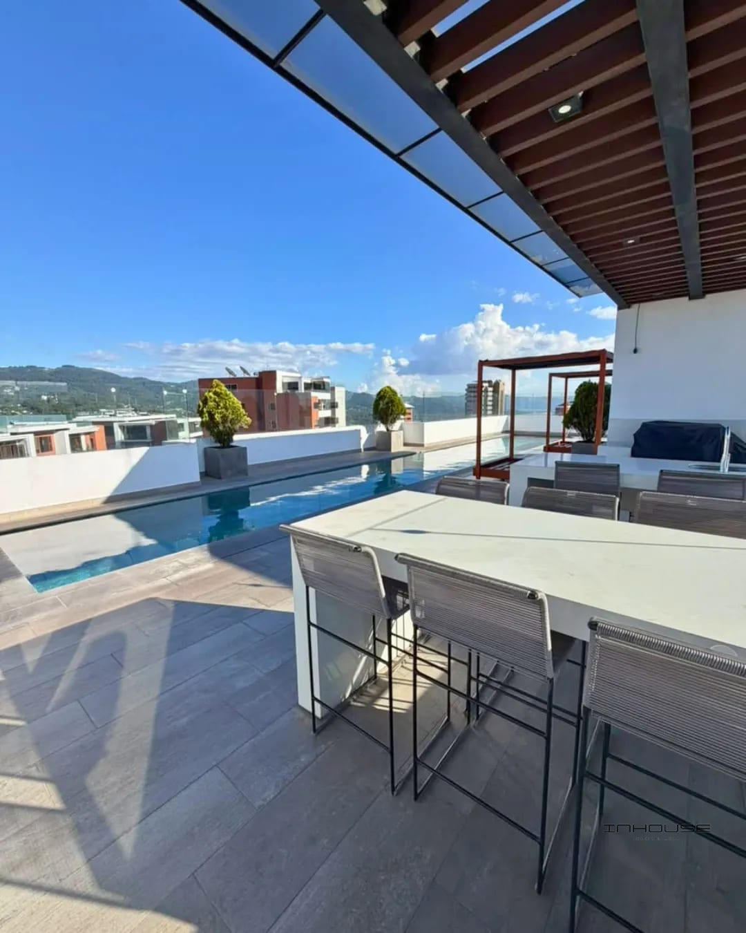 Apartamento en Venta en Zona 14 Amueblado en Nivel Alto — Apartamento en Venta en Casa Roble, Zona 14, Guatemala, Ciudad — foto 10 de 10