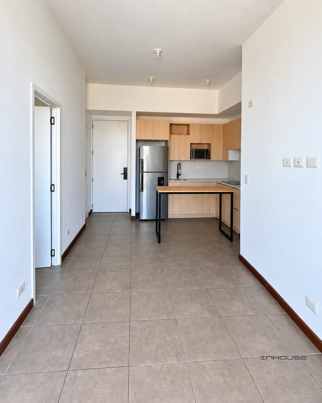 Apartamento en Venta Zona 15 Nivel Alto con Balcón — Apartamento en Venta en Quince Esquina, Zona 15, Guatemala, Ciudad — foto 8 de 12