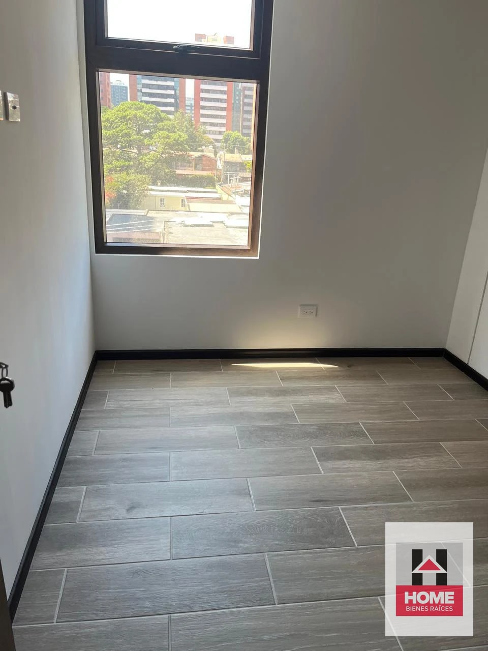 OPORTUNIDAD DE APARTAMENTO PARA ESTRENAR EN VENTA ZONA 10 — Apartamento en Venta en Biko, Zona 10, Guatemala, Ciudad — foto 5 de 12