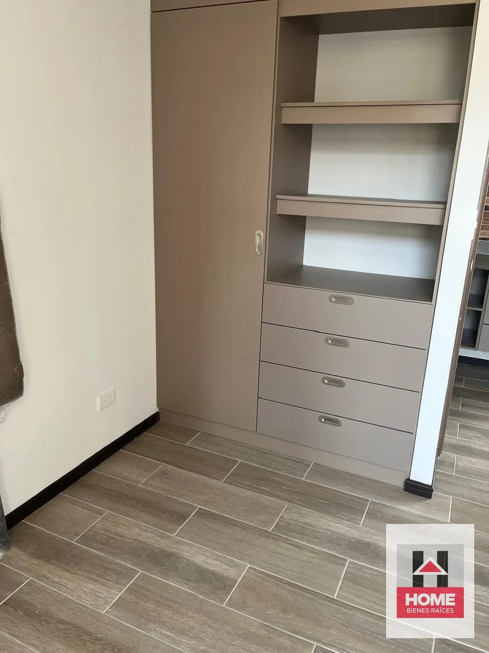 OPORTUNIDAD DE APARTAMENTO PARA ESTRENAR EN VENTA ZONA 10 — Apartamento en Venta en Biko, Zona 10, Guatemala, Ciudad — foto 6 de 12