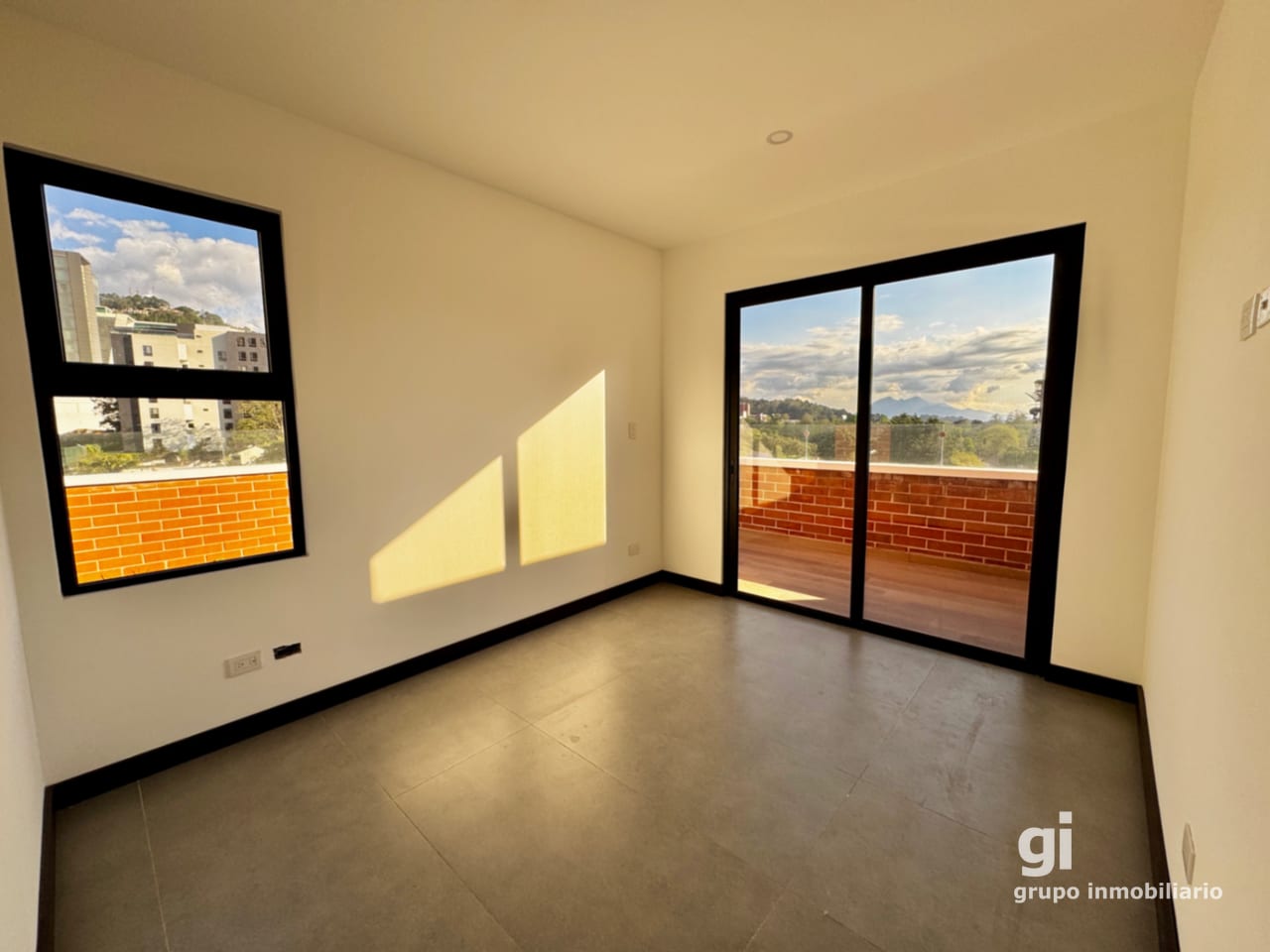 En alquiler, apartamento con jardín y vista en zona 15, 3 dormitorios — Apartamento en Alquiler en Zona 15, Guatemala, Ciudad — foto 9 de 13