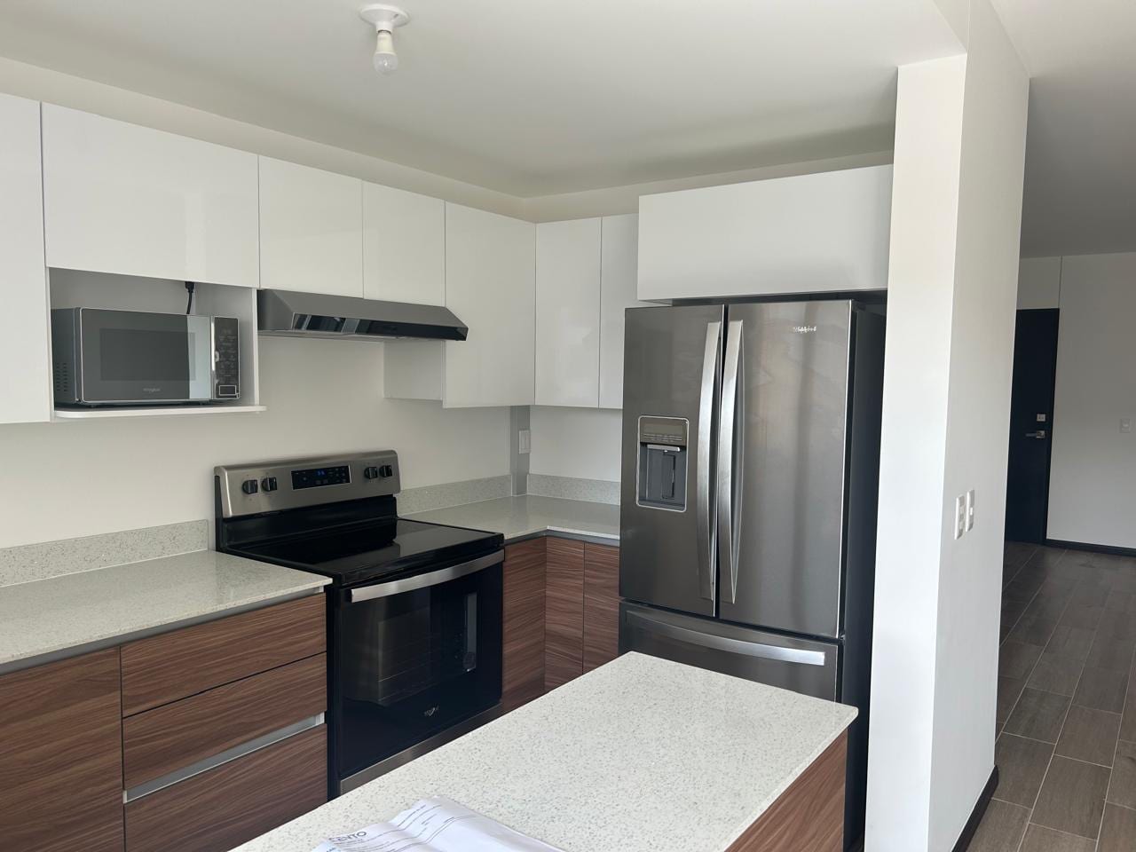Apartamento en renta Segheria zona14 — Apartamento en Alquiler en Segheria, Zona 14, Guatemala, Ciudad — foto 1 de 9
