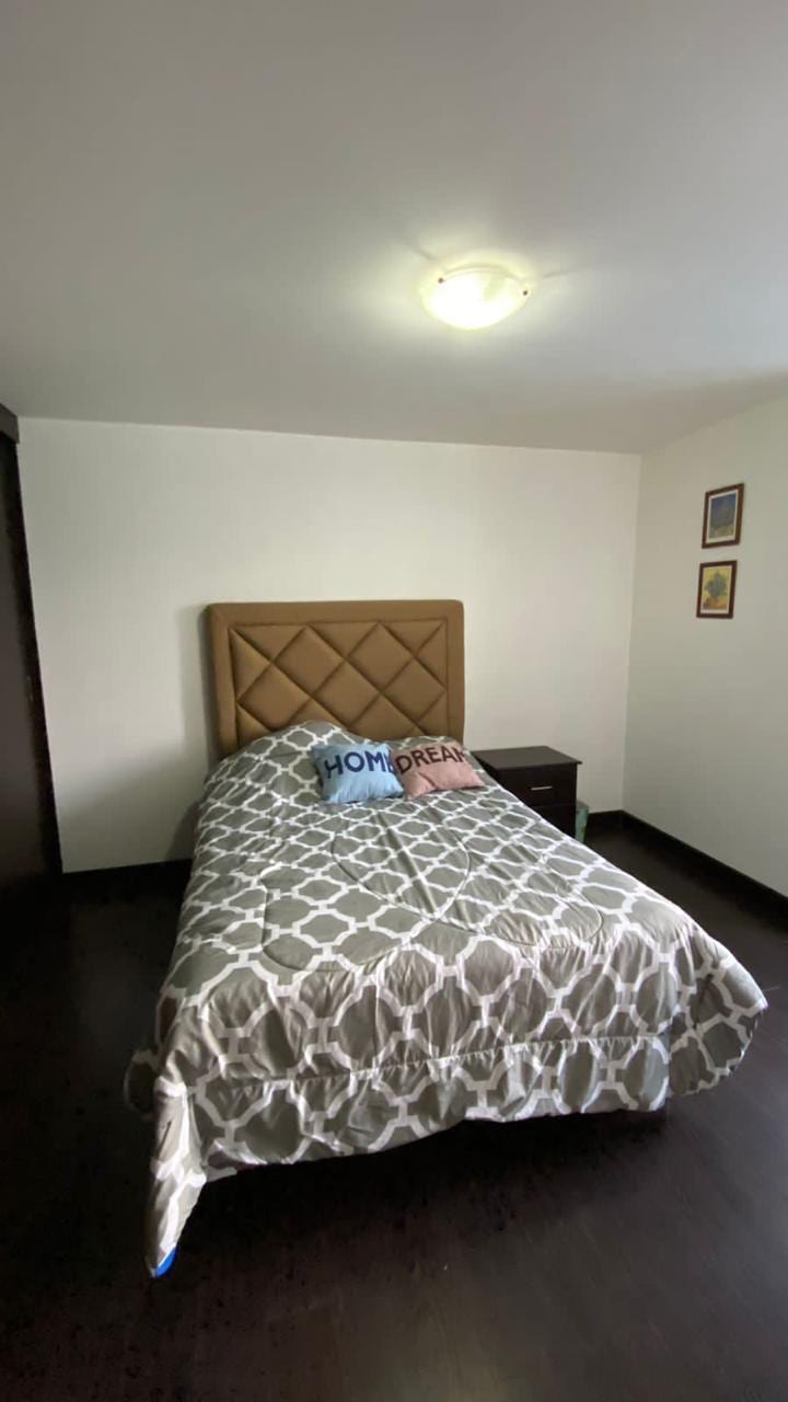 Apartamento en renta Catania zona 14 — Apartamento en Alquiler en Catania, Zona 14, Guatemala, Ciudad — foto 10 de 10