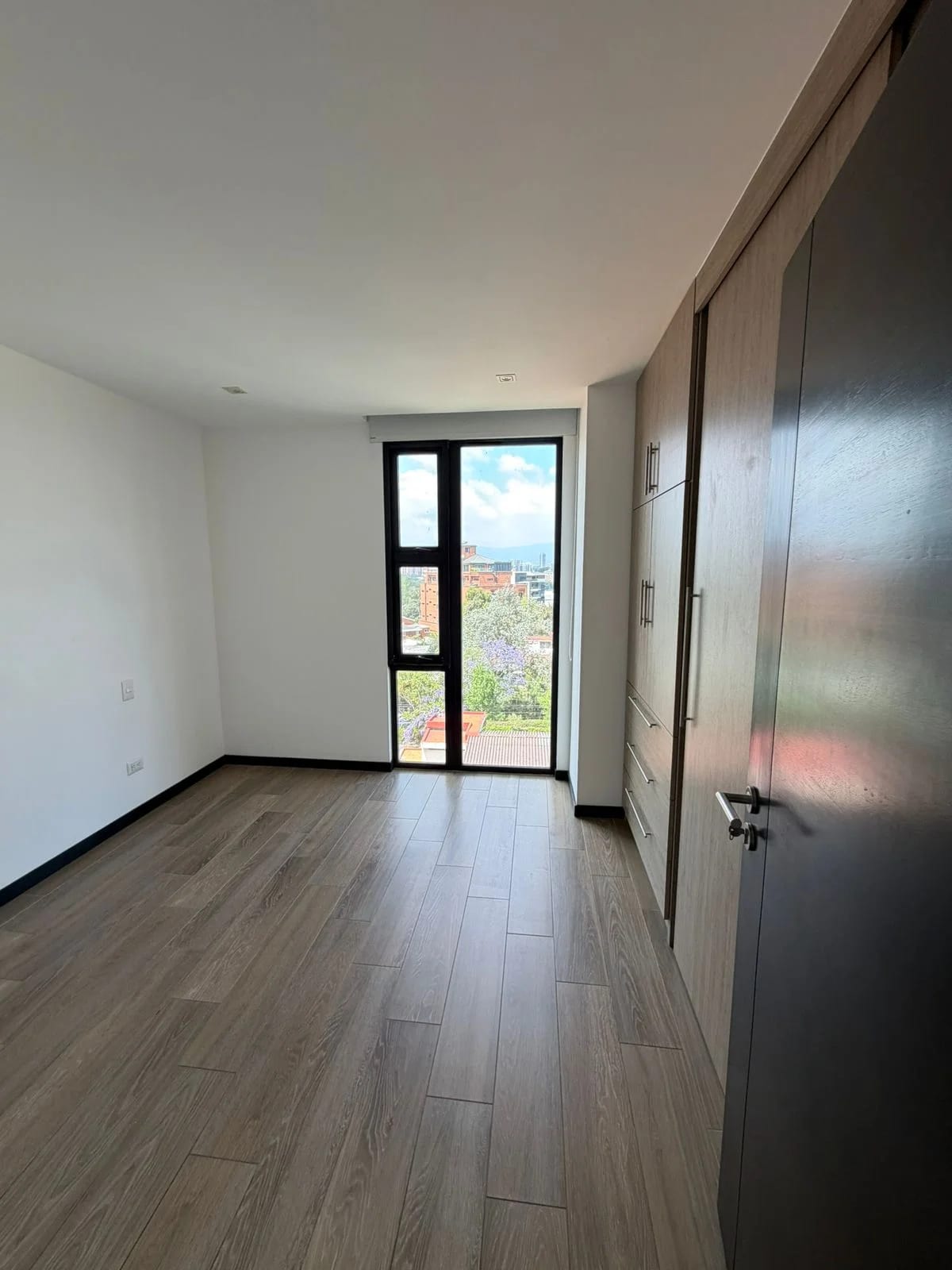 Apartamento en Venta en Edificio Borghetto VH1 en Nivel 4 + 1 — Apartamento en Venta en Vista Hermosa I, Zona 15, Guatemala, Ciudad — foto 4 de 17