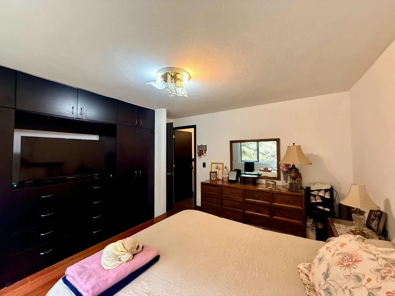 Apartamento con Jardín en Venta en Bosques de Euskadi Zona 16 — Apartamento en Venta en Bosques de Euskadi, Zona 16, Guatemala, Ciudad — foto 12 de 17