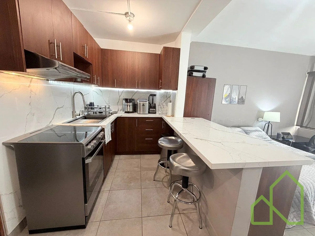 Apartamento Amueblado en Venta en VHI zona 15 - 1