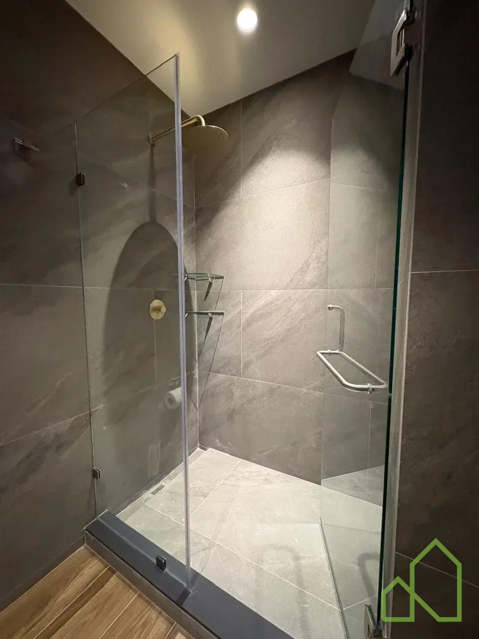 Apartamento Nuevo Amueblado y Equipado en zona 10 en Renta — Apartamento en Alquiler en Zona 10, Guatemala, Ciudad — foto 11 de 12
