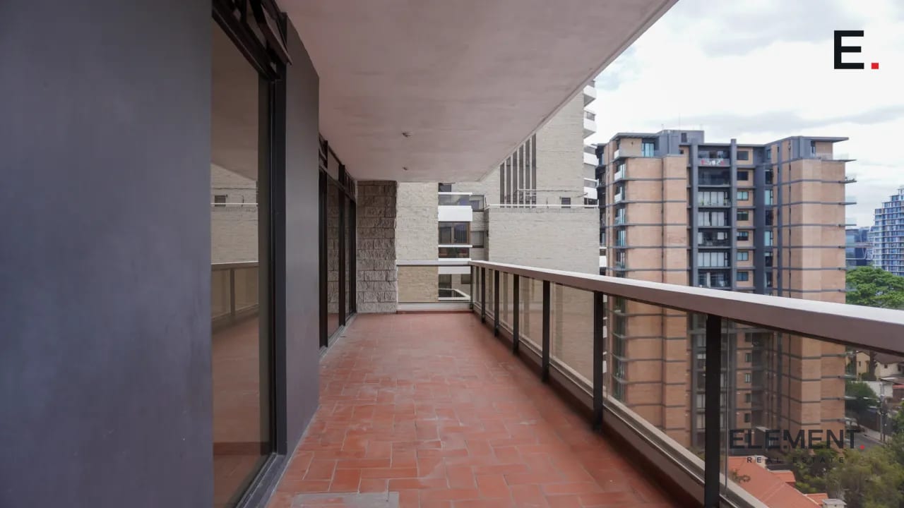 Apartamento en renta - Tiffany 1, Zona 10 — Apartamento en Alquiler en Tiffany, Zona 10, Guatemala, Ciudad — foto 4 de 15
