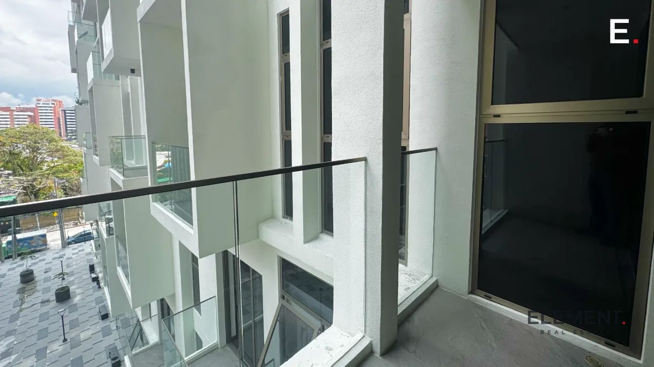 Apartamento en renta - Atarah, Zona 10 — Apartamento en Alquiler en Atarah, Zona 10, Guatemala, Ciudad — foto 2 de 5