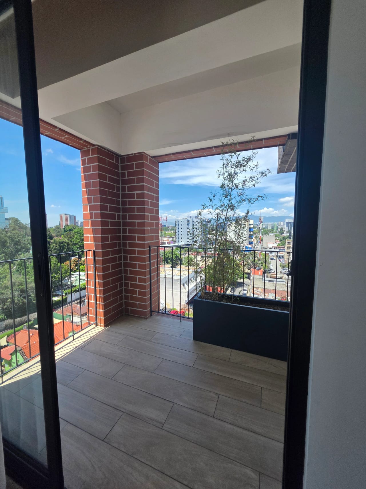 Apartamento en venta y renta Meraki 10 — Apartamento en Venta en Medika 10, Zona 10, Guatemala, Ciudad — foto 9 de 15