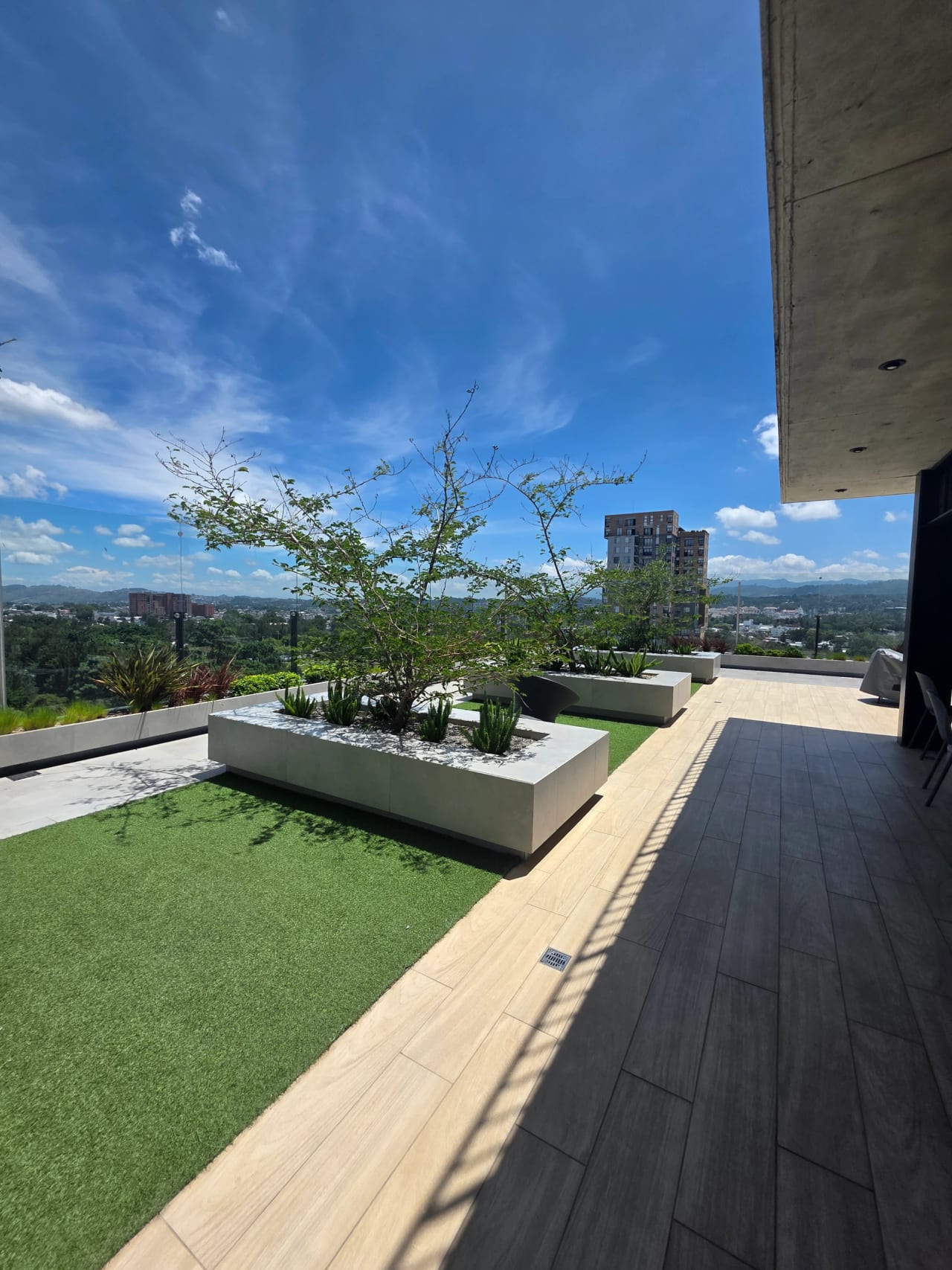 Apartamento en venta y renta Meraki 10 — Apartamento en Venta en Medika 10, Zona 10, Guatemala, Ciudad — foto 13 de 15