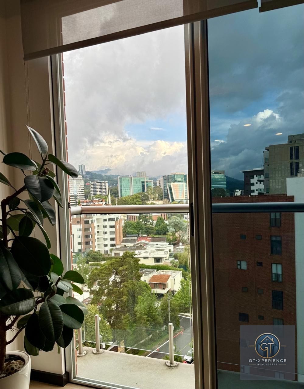 Lindo apartamento en venta en Edificio Cassia, Z.15 VHI — Apartamento en Venta en Cassia, Zona 15, Guatemala, Ciudad — foto 4 de 9