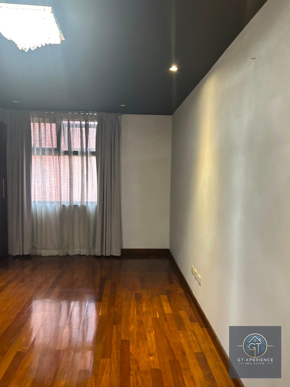 Lindo y amplio apartamento en Edificio de zona 10 — Apartamento en Venta en Zona 10, Guatemala, Ciudad — foto 4 de 7