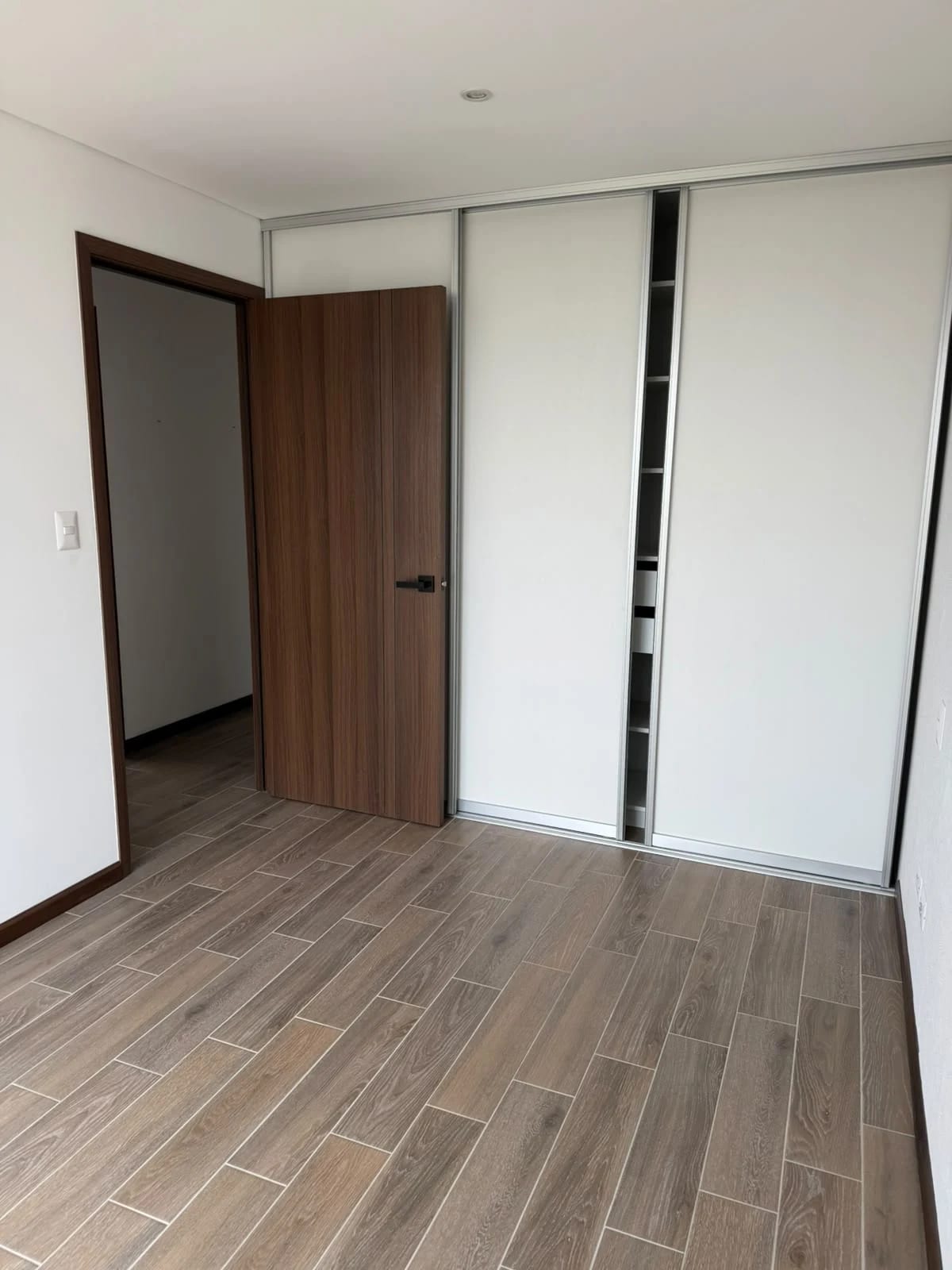 Apartamento Inara Americas Zona 13 — Apartamento en Alquiler en Inara Americas, Zona 13, Guatemala, Ciudad — foto 9 de 10