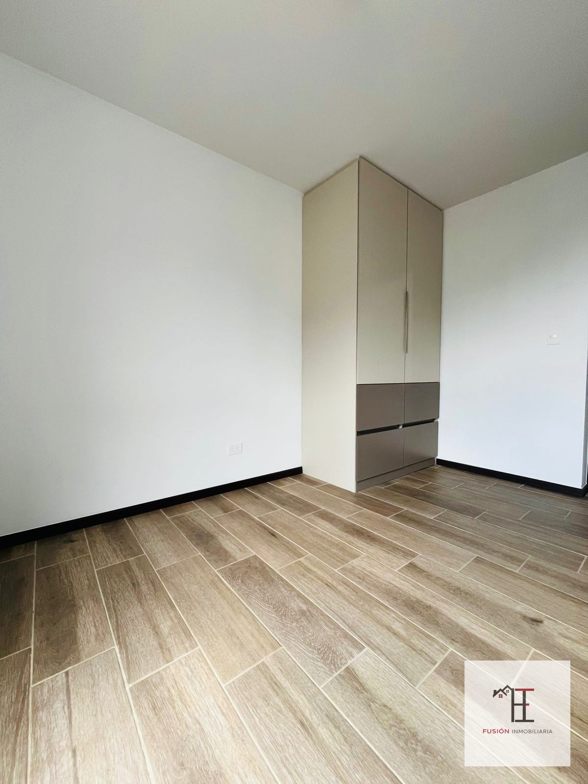 Apartamento en Cristo Rey Zona 16 . Rodeados de bosques !! — Apartamento en Alquiler en Zona 16, Guatemala, Ciudad — foto 3 de 9