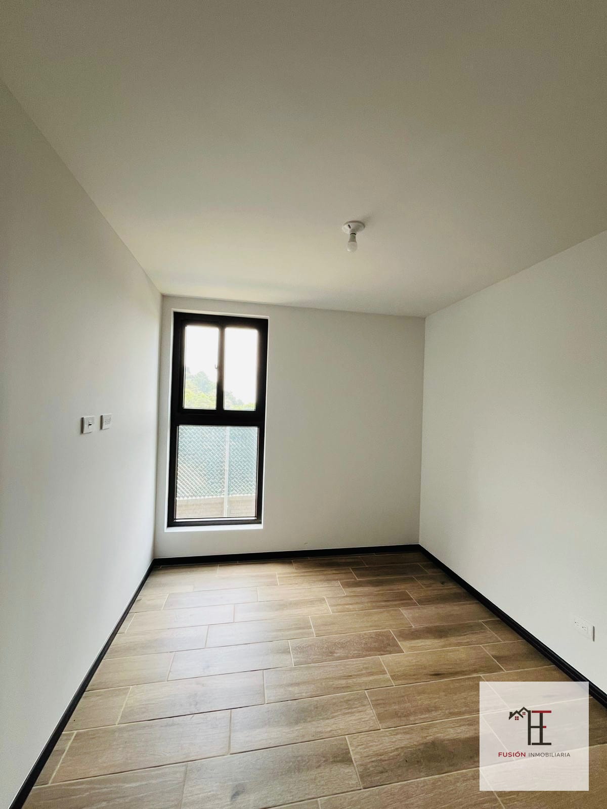 Apartamento en Cristo Rey Zona 16 . Rodeados de bosques !! — Apartamento en Alquiler en Zona 16, Guatemala, Ciudad — foto 4 de 9