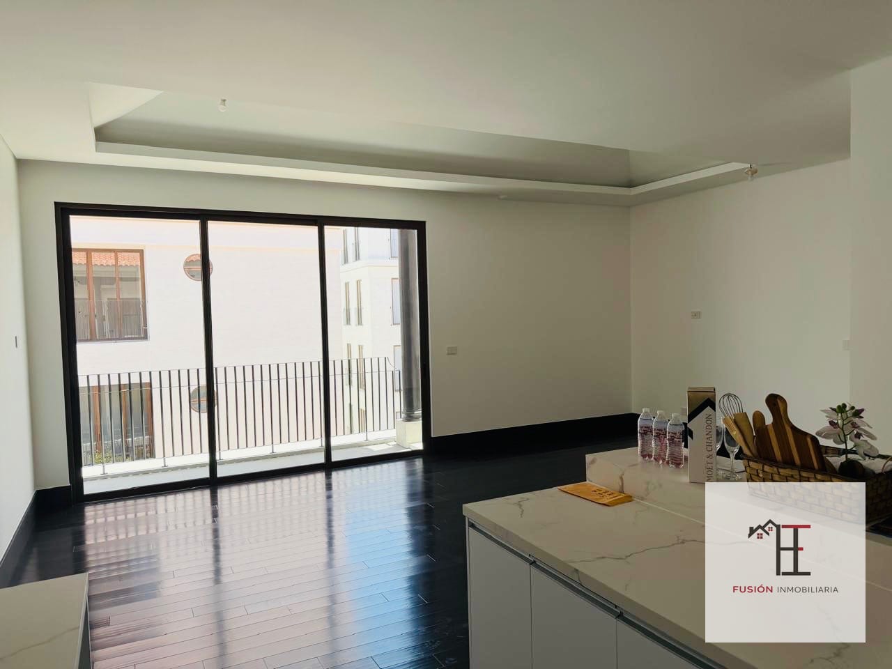 Rento Penthouse para estrenar en Edificio Nogales, zona 16 Cayalá — Apartamento en Alquiler en Nogales de Cayalá, Zona 16, Guatemala, Ciudad — foto 2 de 6