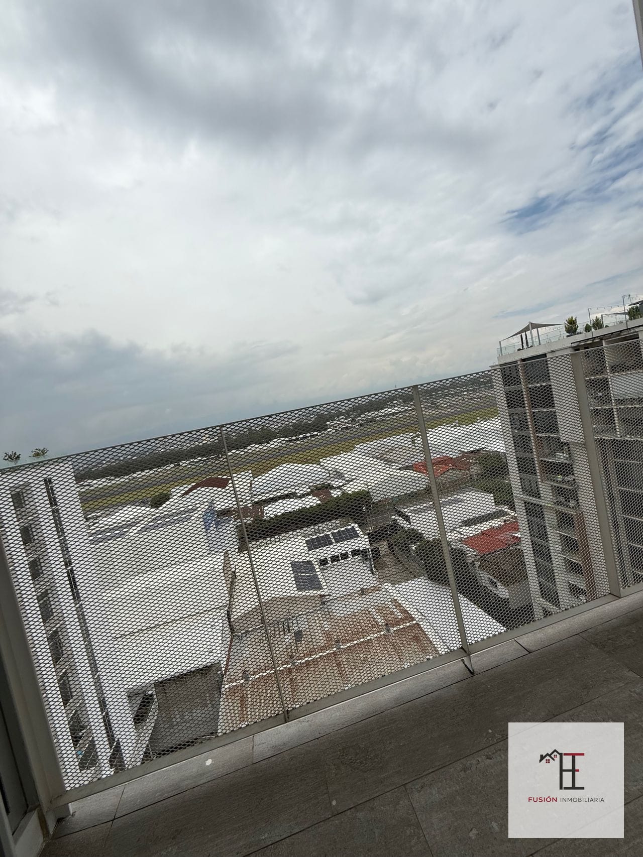 Vendo apartamento en zona 13 en Narama con vista única al aeropuerto — Apartamento en Venta en Narama, Zona 13, Guatemala, Ciudad — foto 2 de 13