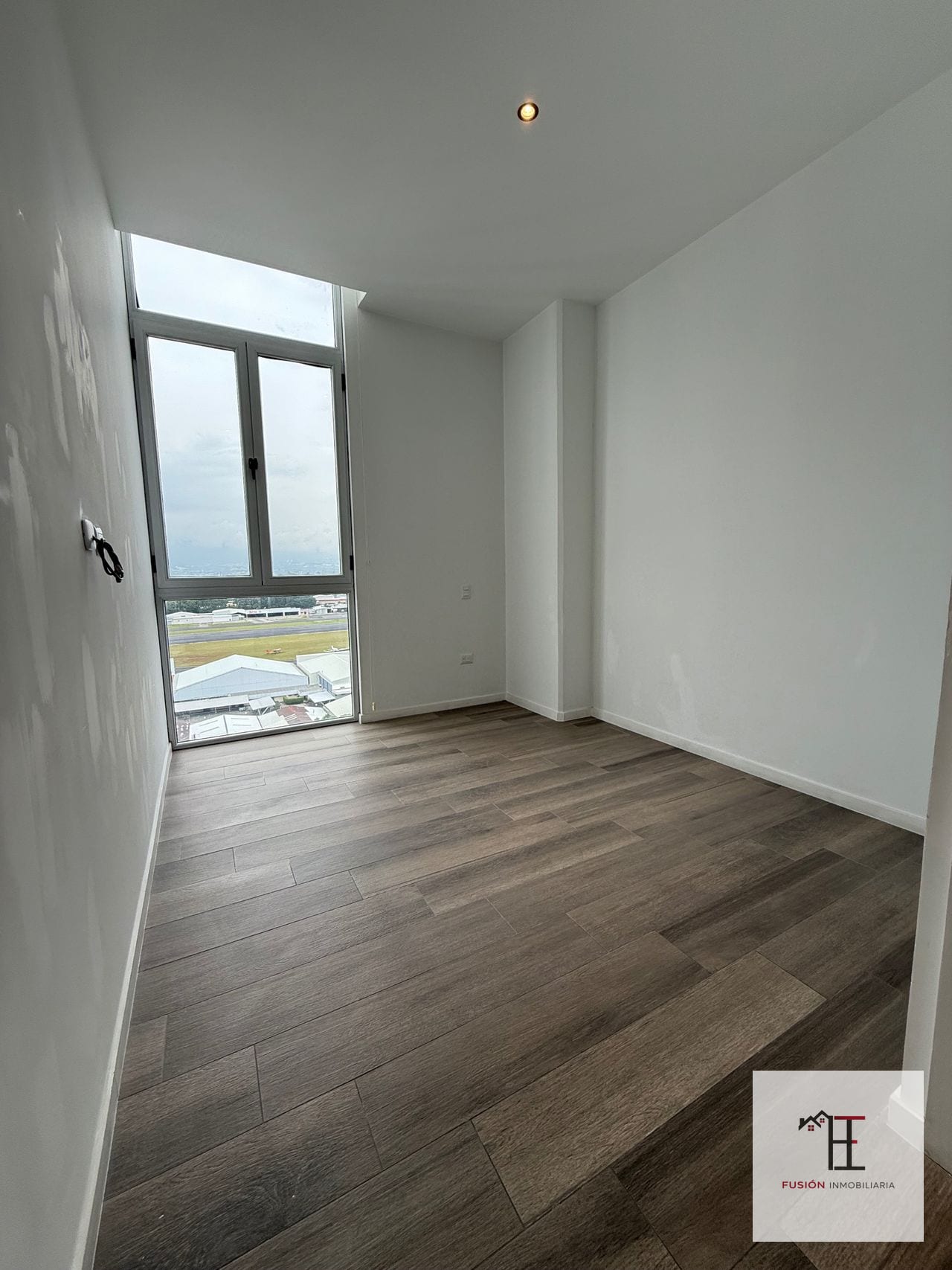 Vendo apartamento en zona 13 en Narama con vista única al aeropuerto — Apartamento en Venta en Narama, Zona 13, Guatemala, Ciudad — foto 6 de 13