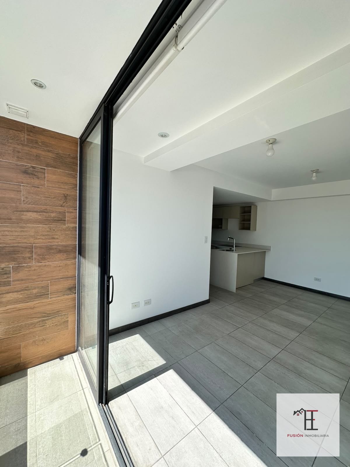 Apartamento en renta Morea Zona 15 VH2 — Apartamento en Alquiler en Morea, Zona 15, Guatemala, Ciudad — foto 4 de 12