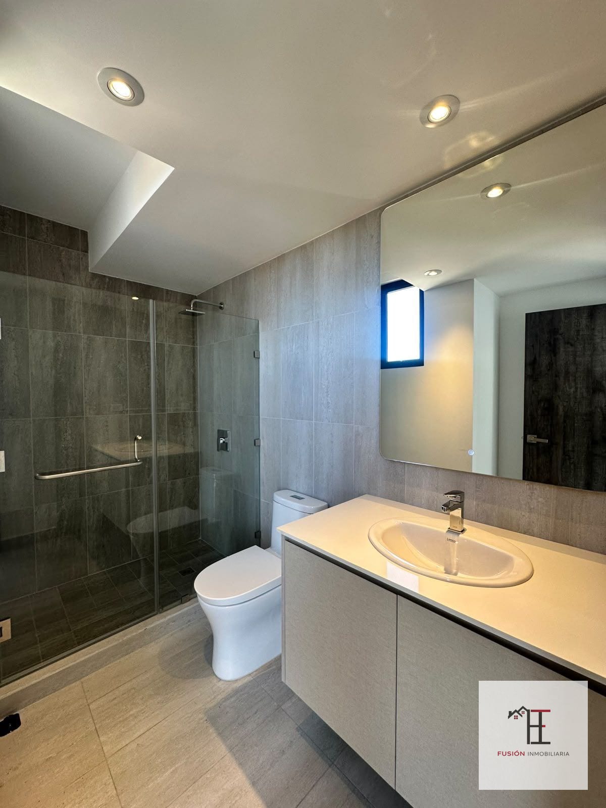 Rento apartamento para estrenar con linda vista en zona 15 VH2 — Apartamento en Alquiler en Morea, Zona 15, Guatemala, Ciudad — foto 8 de 13