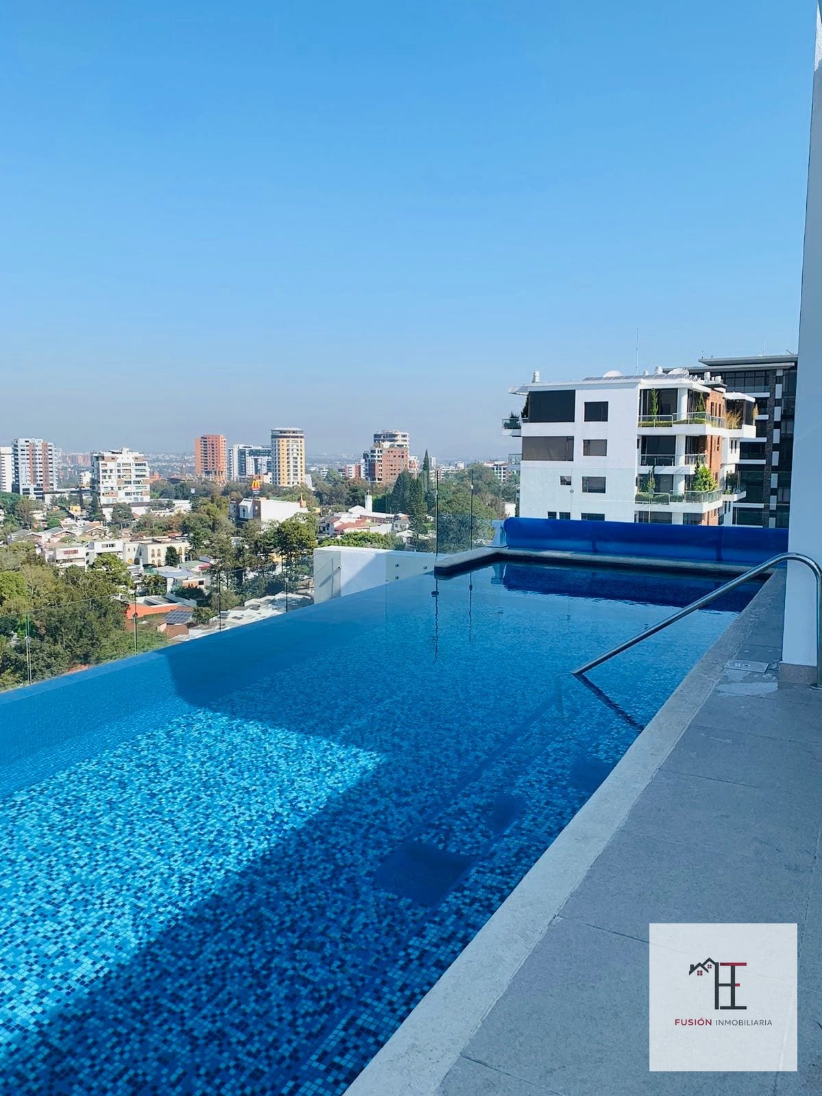 Rento apartamento para estrenar con linda vista en zona 15 VH2 — Apartamento en Alquiler en Morea, Zona 15, Guatemala, Ciudad — foto 10 de 13