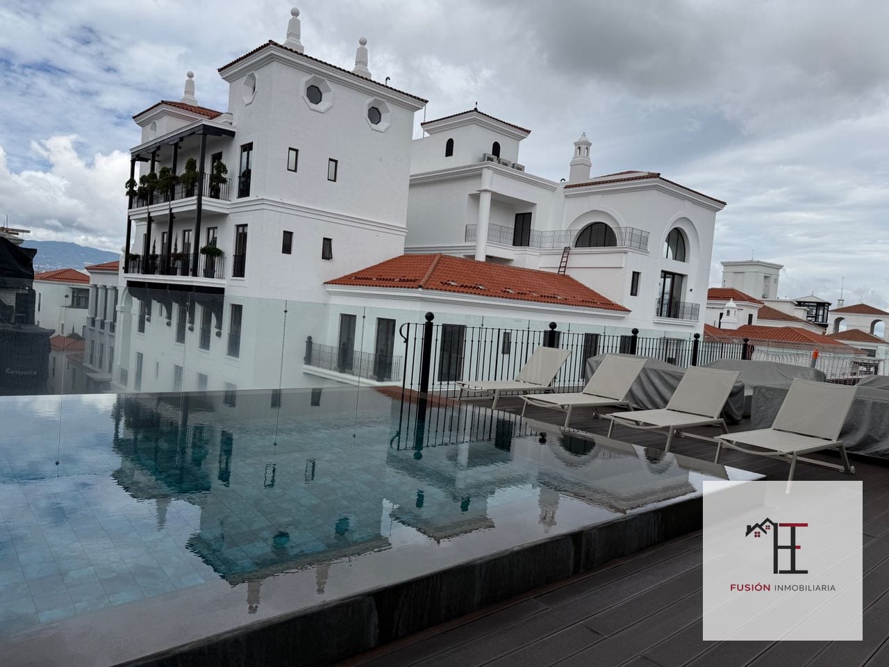 Apartamento en renta en Lirios de Cayalá 3 — Apartamento en Alquiler en Lirios de Cayalá I, Zona 16, Guatemala, Ciudad — foto 12 de 13