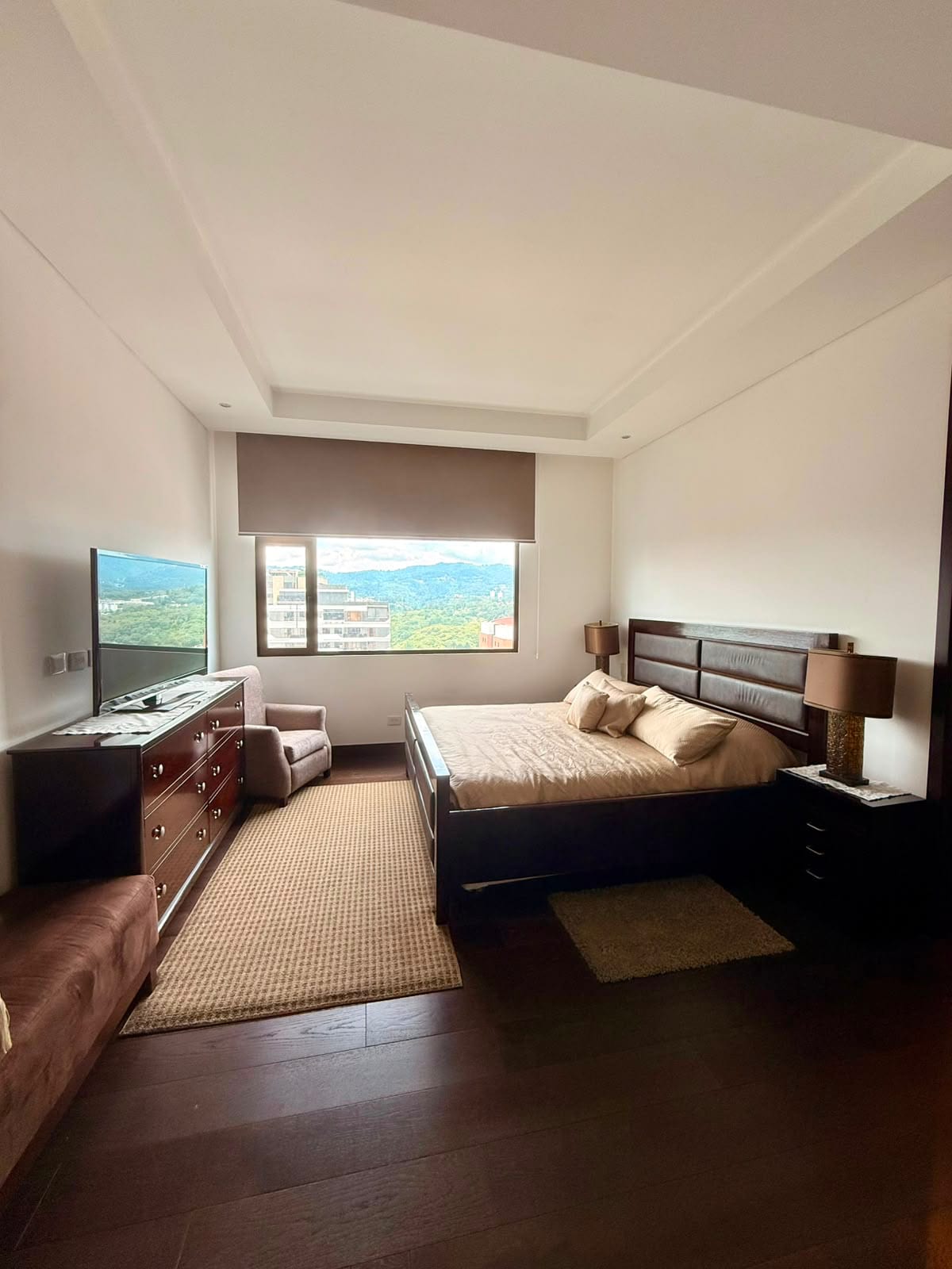 PENTHOUSE AMUEBLADO DE LUJO RENTA ZONA 14 — Apartamento en Alquiler en Zona 14, Guatemala, Ciudad — foto 5 de 17