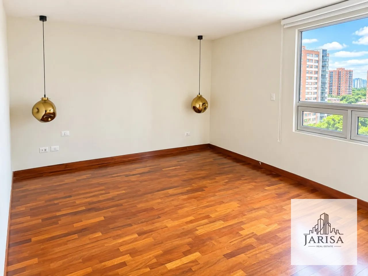 Amplio Apartamento en Renta Zona 14 — Apartamento en Alquiler en Zona 14, Guatemala, Ciudad — foto 6 de 10