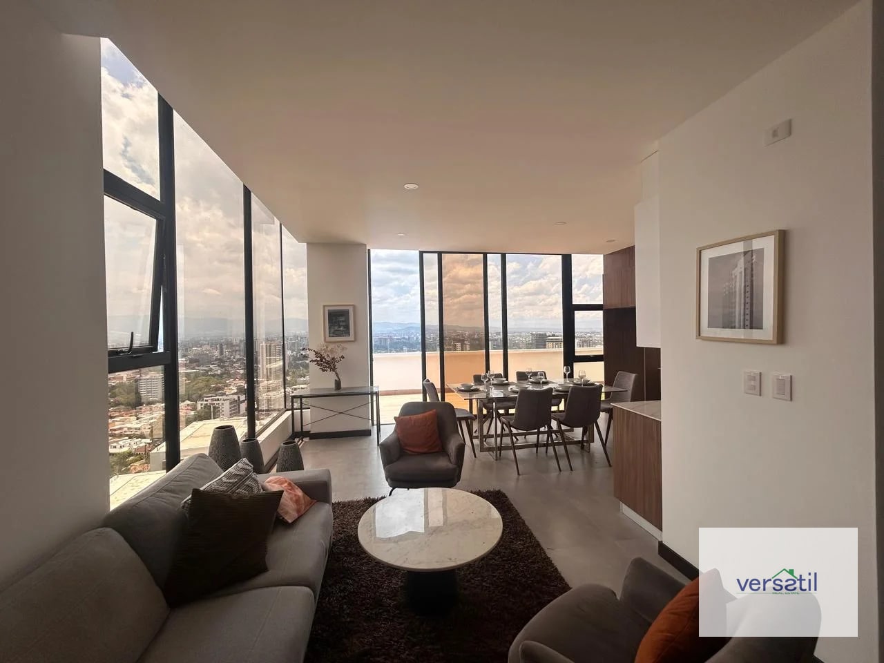 Hermoso Penthouse de dos habitaciones zona 15 venta - 12