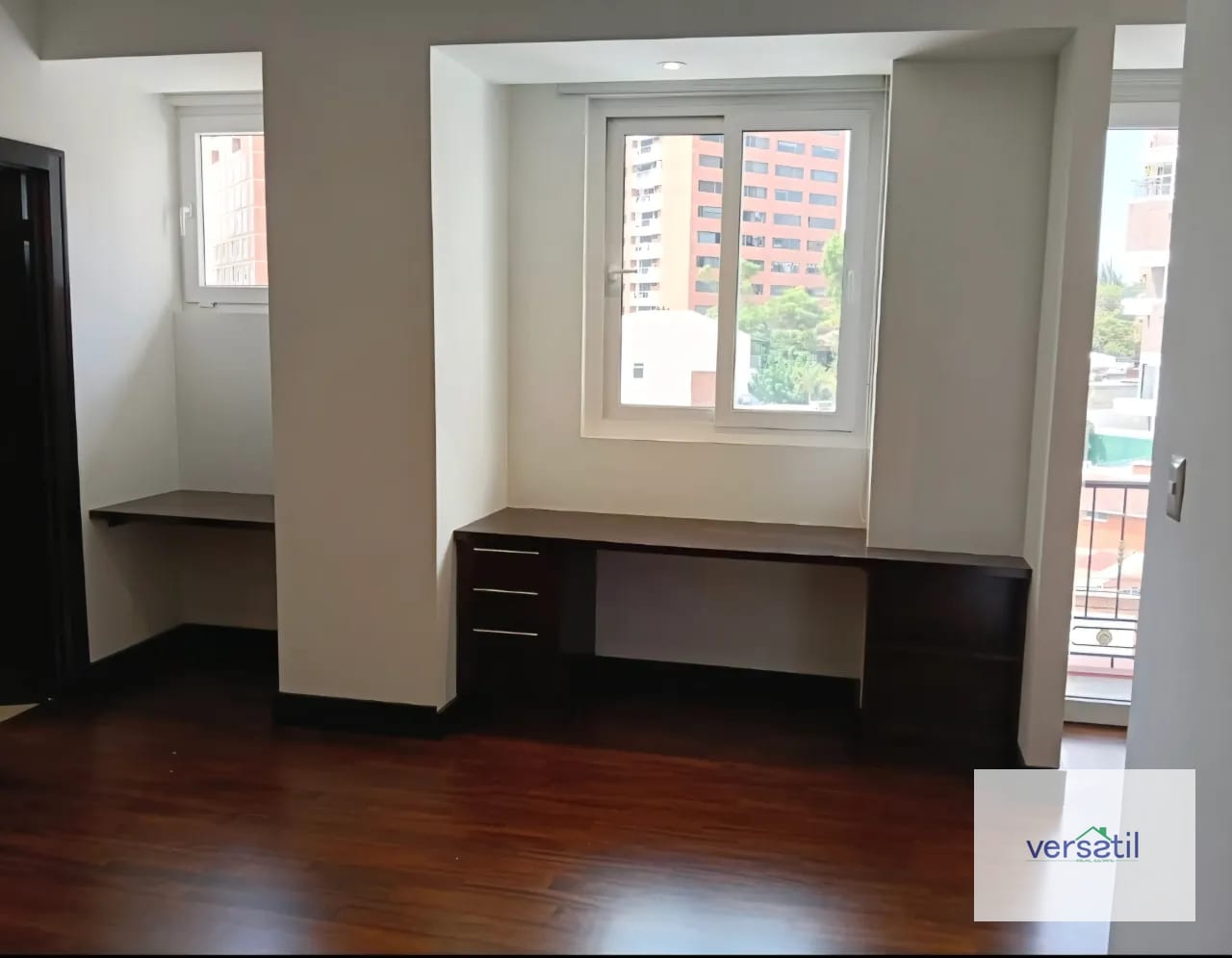 Espectacular Apartamento de 4 habitaciones zona 14 — Apartamento en Alquiler en Quinta Avenida, Zona 14, Guatemala, Ciudad — foto 13 de 15