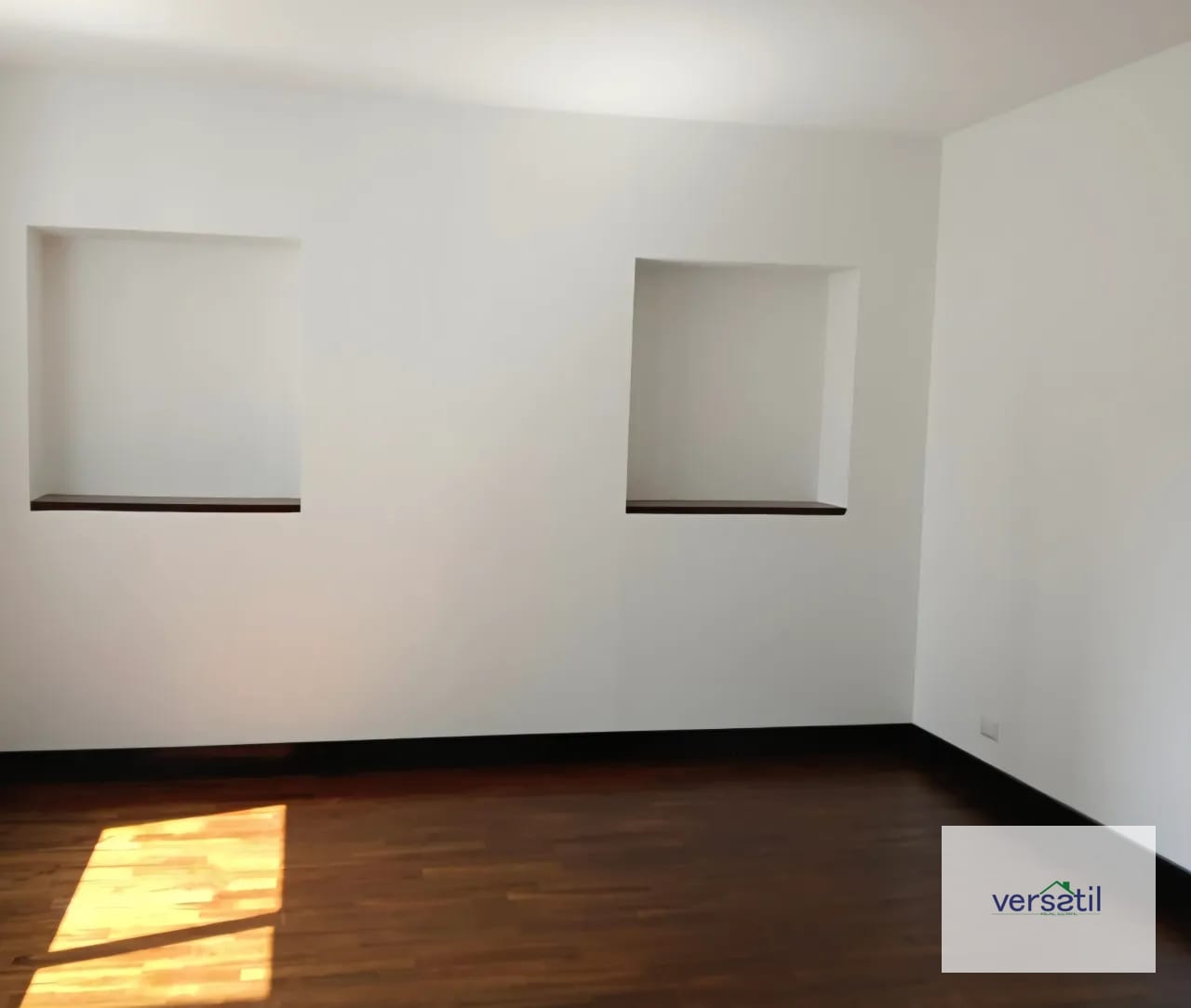Espectacular Apartamento de 4 habitaciones zona 14 — Apartamento en Alquiler en Quinta Avenida, Zona 14, Guatemala, Ciudad — foto 15 de 15