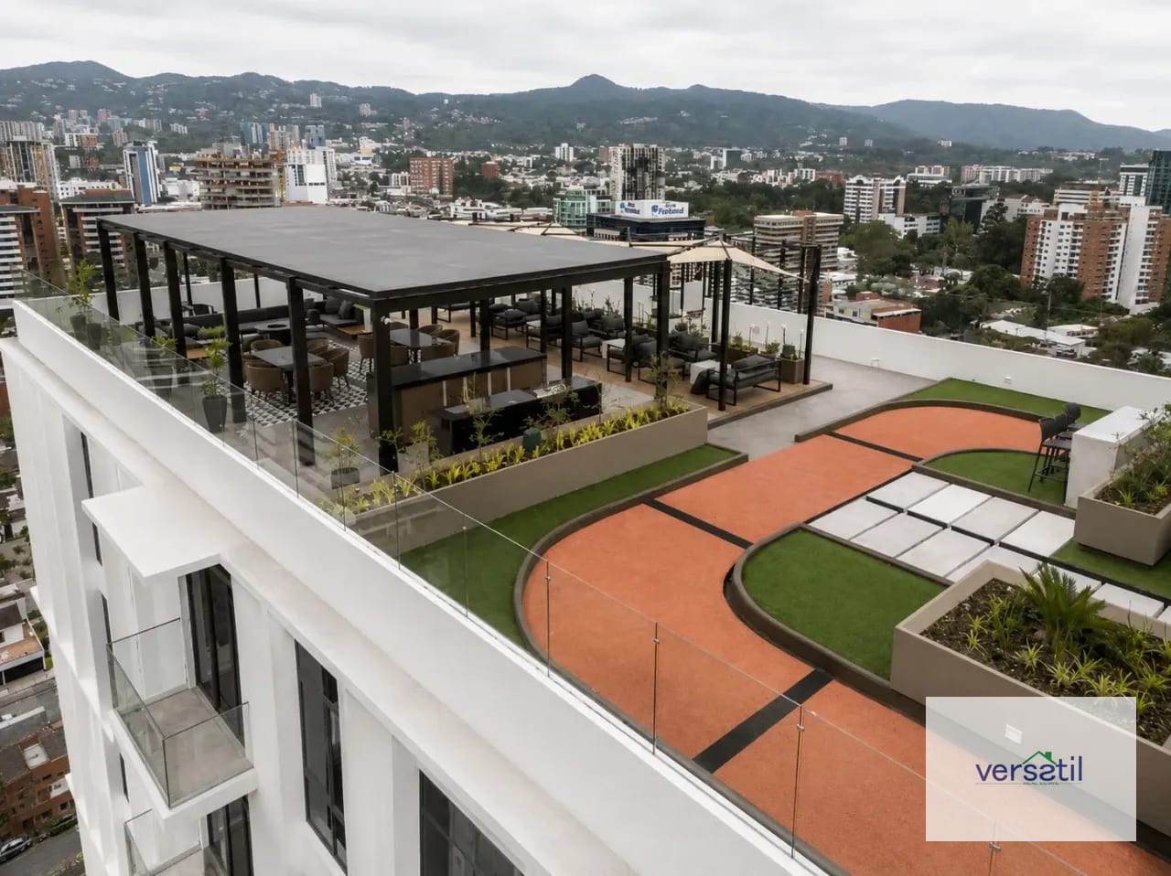 Apartamenro ATARAH /Alquiler o Venta — Apartamento en Venta en Atarah, Zona 10, Guatemala, Ciudad — foto 1 de 16