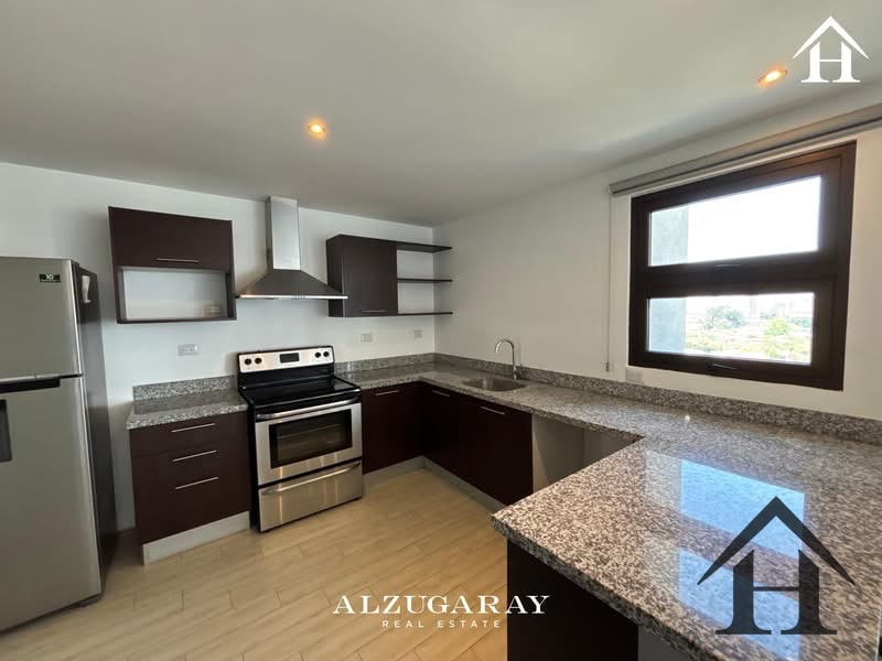 Apartamento amplio con balcón torre 360 zona 15 - 5