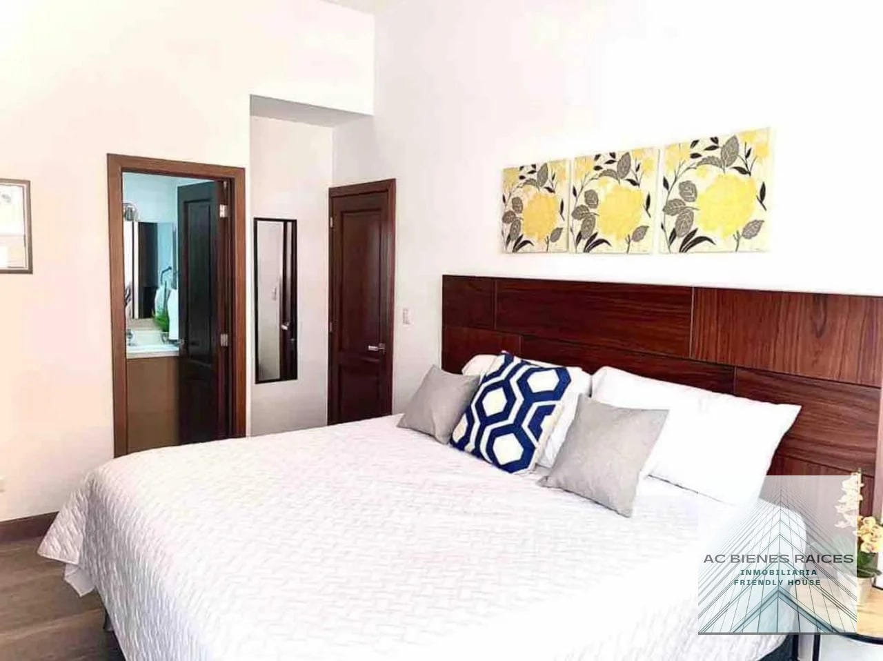 A un paso de Oakland Renta 1 habitación amueblado — Apartamento en Venta en Salvattore, Zona 10, Guatemala, Ciudad — foto 9 de 13