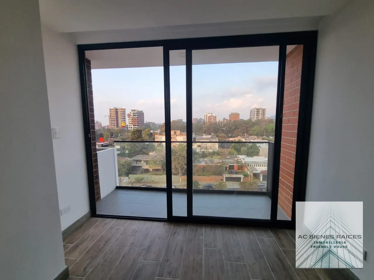 Venta apto Kintea — Apartamento en Venta en Kiintea, Zona 15, Guatemala, Ciudad — foto 2 de 14