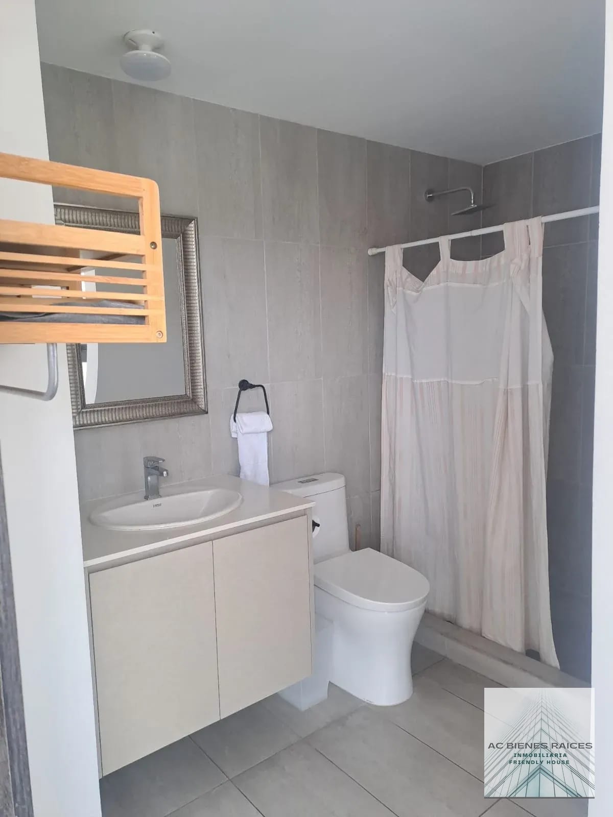Venta o renta apto amueblado zona 15 dentro de garita — Apartamento en Venta en Zona 15, Guatemala, Ciudad — foto 14 de 14