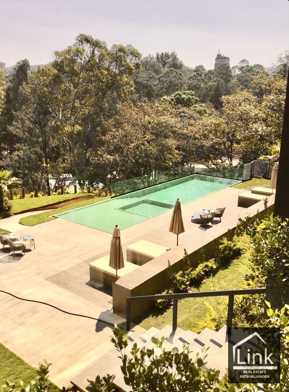 Venta De Apartamento zona 10 RESERVA OAKLAND - 2