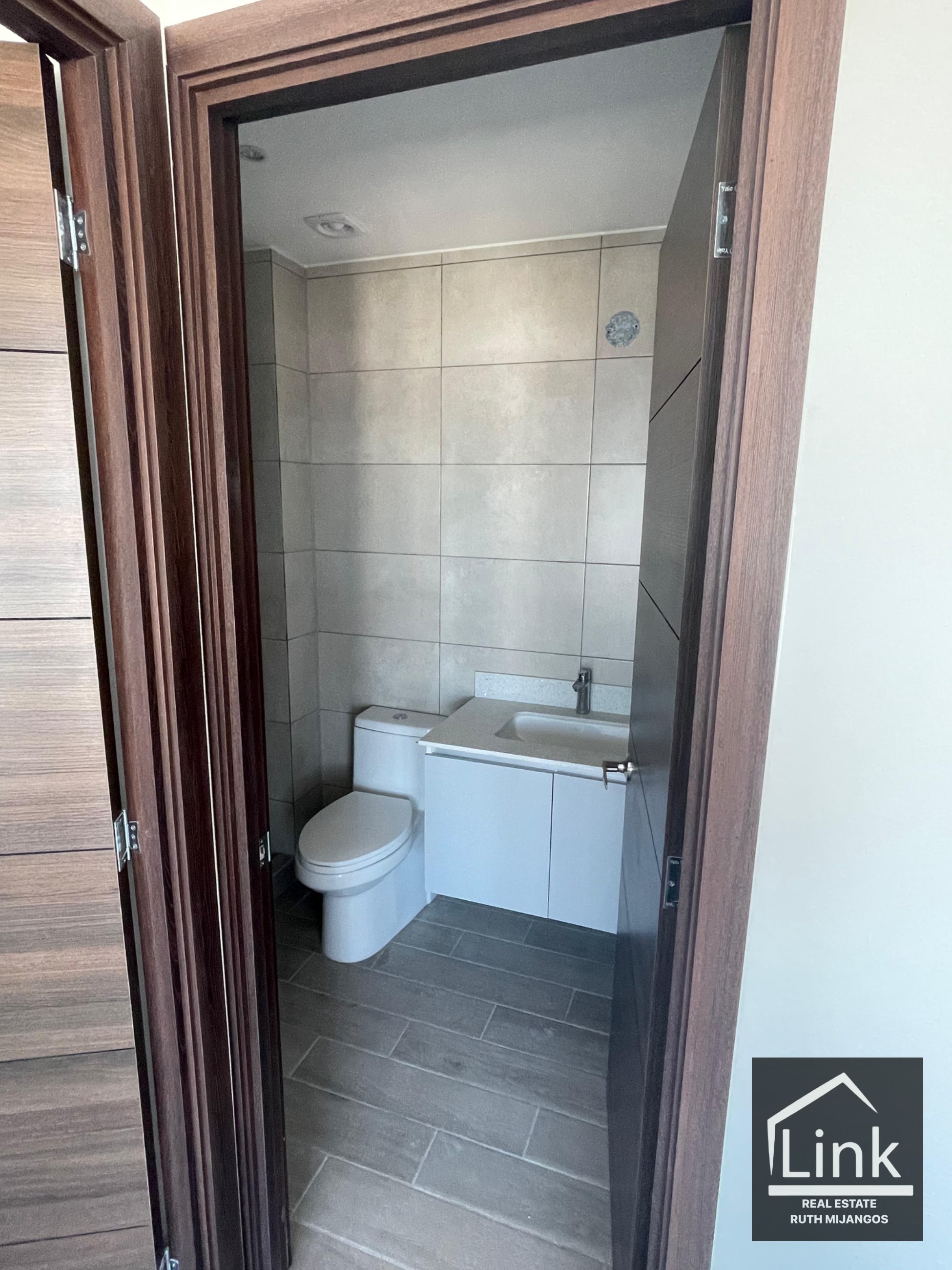 Apartamento en Venta zona 10 PARQUE 10 — Apartamento en Venta en Parque 10, Zona 10, Guatemala, Ciudad — foto 11 de 12