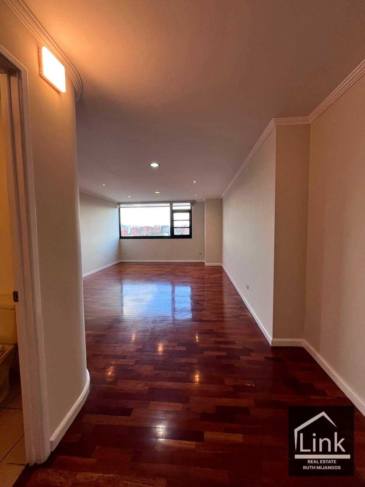 Precioso Apartamento en RENTA zona 14 — Apartamento en Alquiler en Santorini, Zona 14, Guatemala, Ciudad — foto 5 de 15