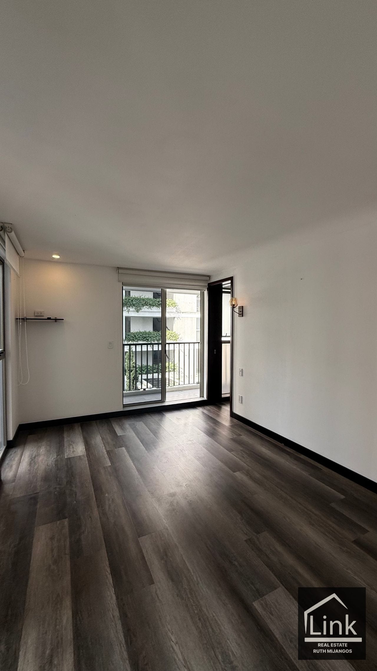 Precioso Apartamento en Venta o Renta — Apartamento en Venta en Cañadas de Elgin, Zona 13, Guatemala, Ciudad — foto 9 de 11