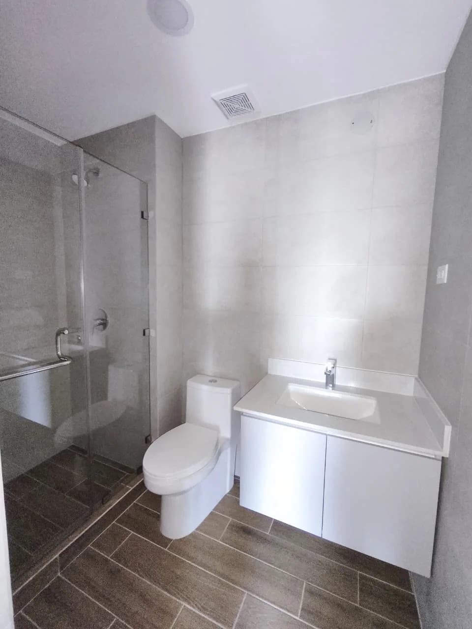 Apartamento en venta Zona 14, Edificio Parque 14 — Apartamento en Venta en Parque 14, Zona 14, Guatemala, Ciudad — foto 8 de 8