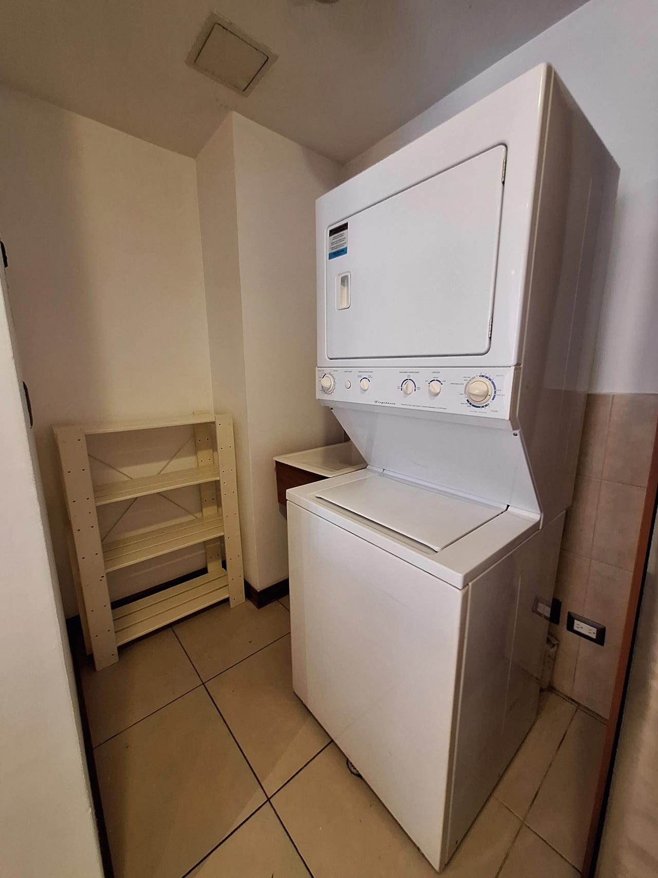 Apartamento en Alquiler Torre Condesa Z 14 — Apartamento en Alquiler en Zona 14, Guatemala, Ciudad — foto 17 de 17