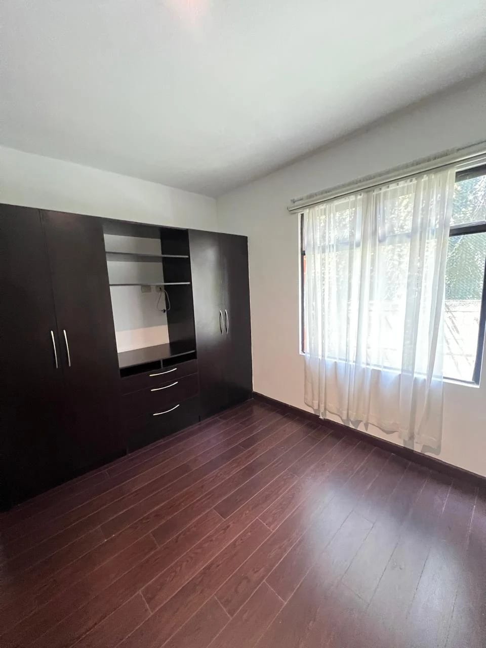 Apartamento Area Tranquila KM 18 Carr a el Salvadoe por Sporta — Apartamento en Alquiler en Villa Tiepolo, Carretera a El Salvador, Guatemala, Ciudad — foto 6 de 12